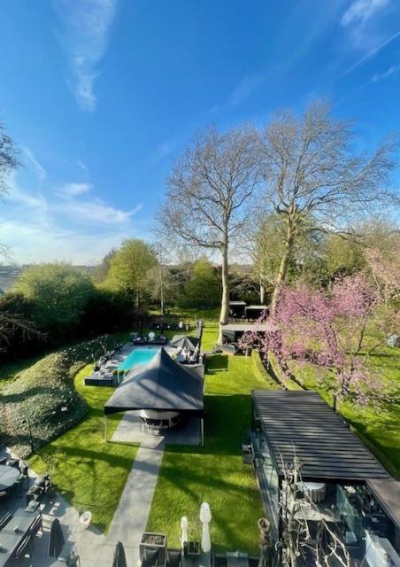 Charmehotel Manoir Ogygia Poperinge Exterior photo